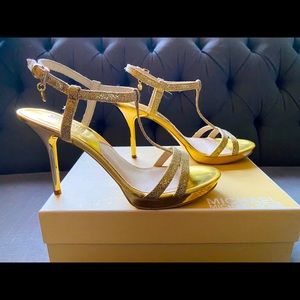 Michael Kors Gold Heels sz 8.5